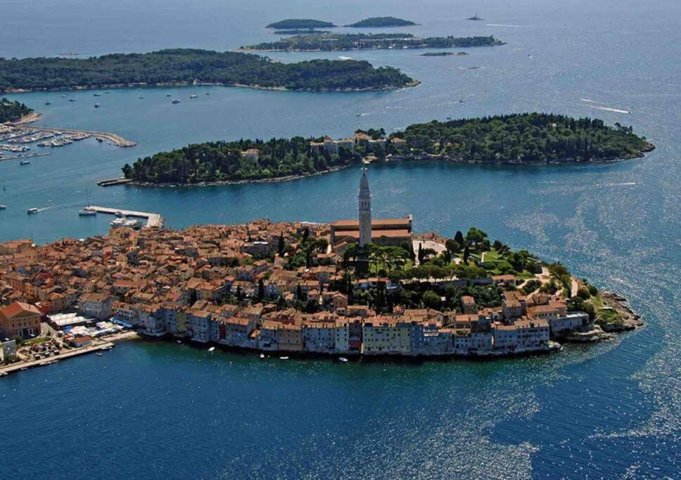 Apartment Capo D'Oro Rovinj Exterior photo